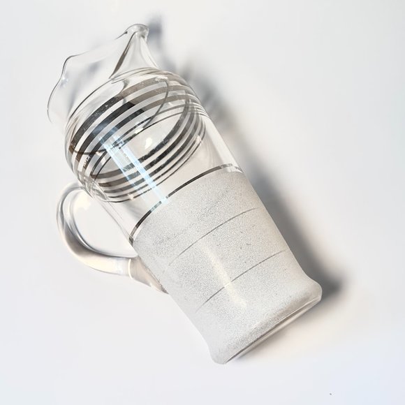 1940'S MACBETH EVANS COCKTAIL PITCHER WITH FROSTED BOTTOM & PLATINUM COLOR RINGS - Picture 3 of 8